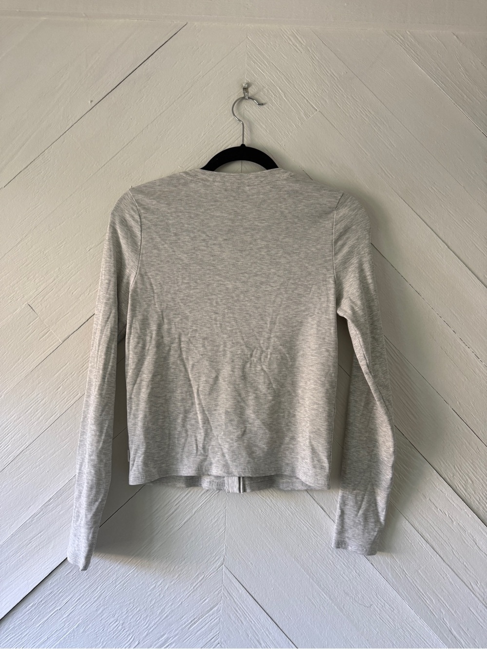 Vuori Light Gray Button-Front Long Sleeve - Picture 3 of 3